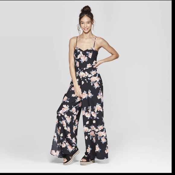 Xhilaration Pants - Xhilaration floral bra cup open slit wide legs